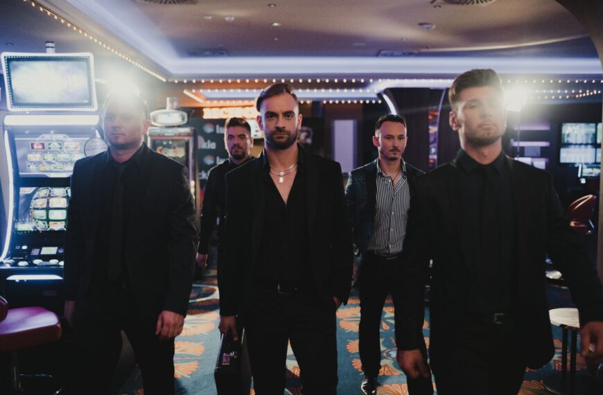 Ljubavnici s novom pjesmom “Zauvijek ljubavnik” opet u trendingu