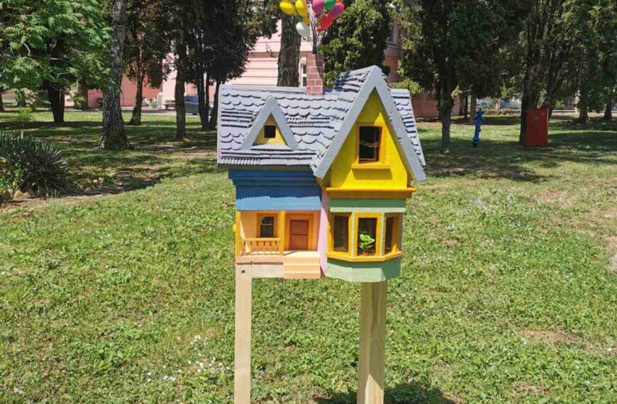 Male slobodne knjižnice