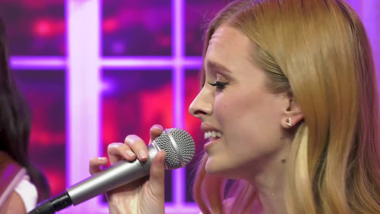 MIA & DOMENICA – NEBO BOJE MOJE LJUBAVI