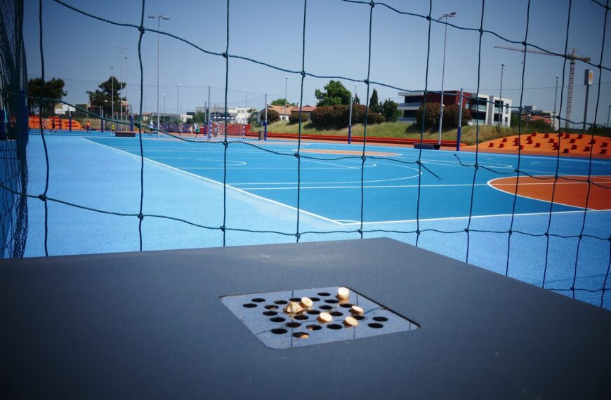 FOTO VIJESTI Znamo da je svijet zbrčkano mjesto, ali to nije ništa novo