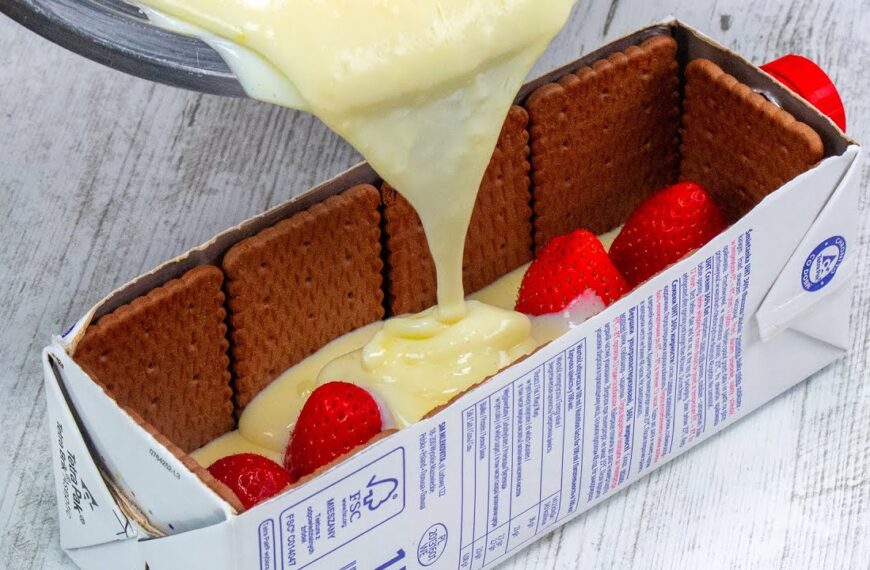 Kolač s jagodama i keksima u kutiji za mlijeko – svi su mislili da je iz dućana