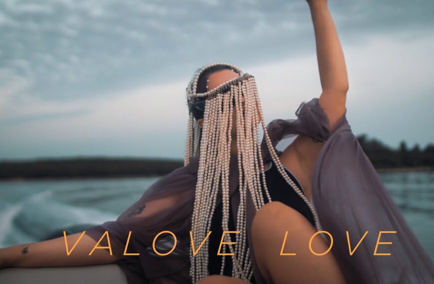 VALOVE LOVE je novi ljetni singl Anne Moor
