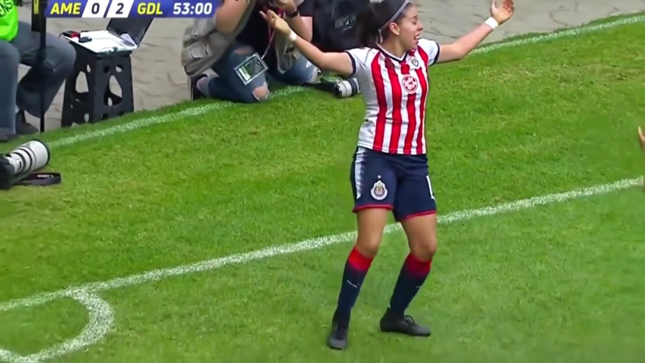 Ludi trenuci u ženskom nogometu