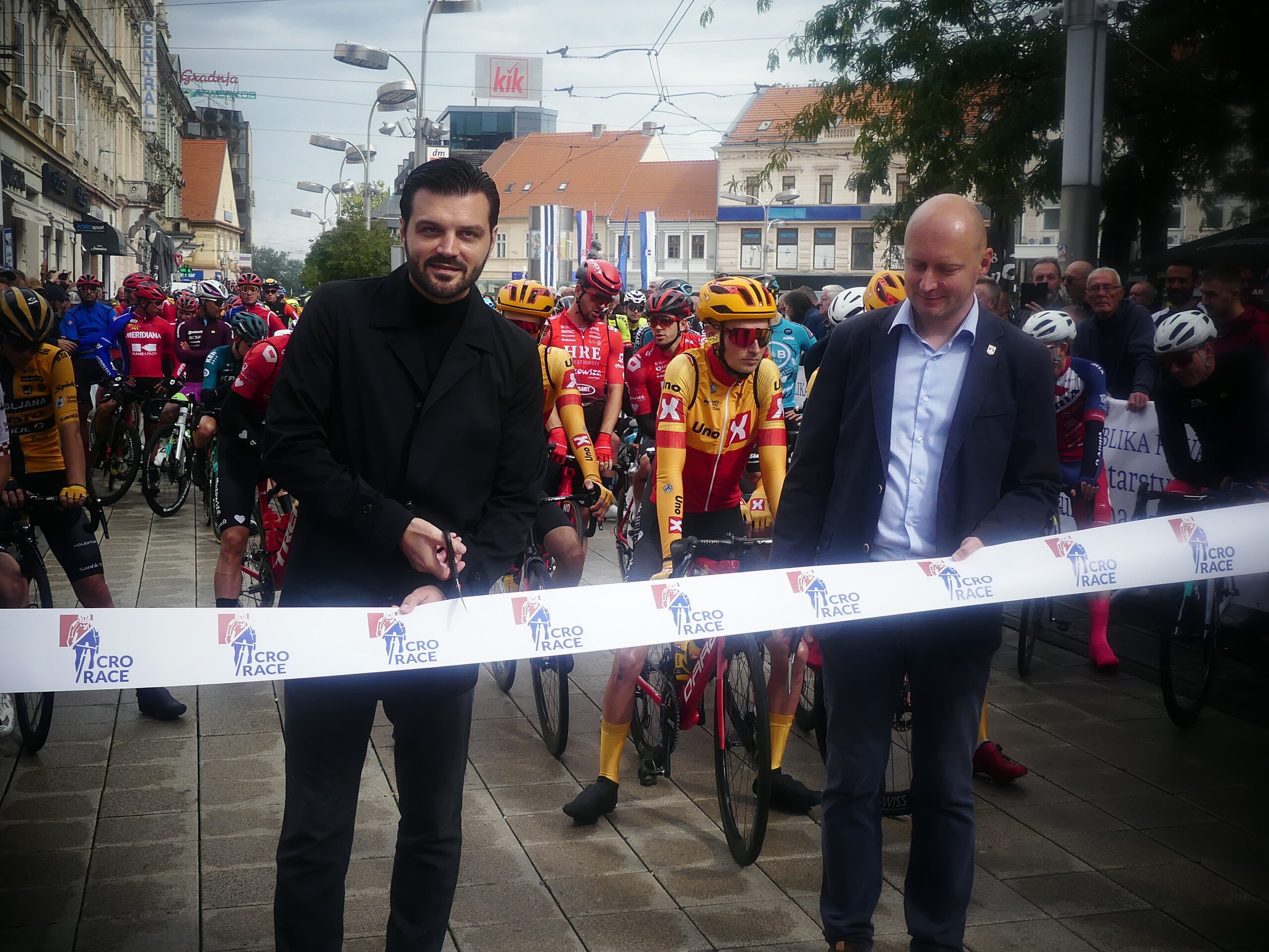 FOTO/VIDEO „CRO Race“ startao iz Osijeka