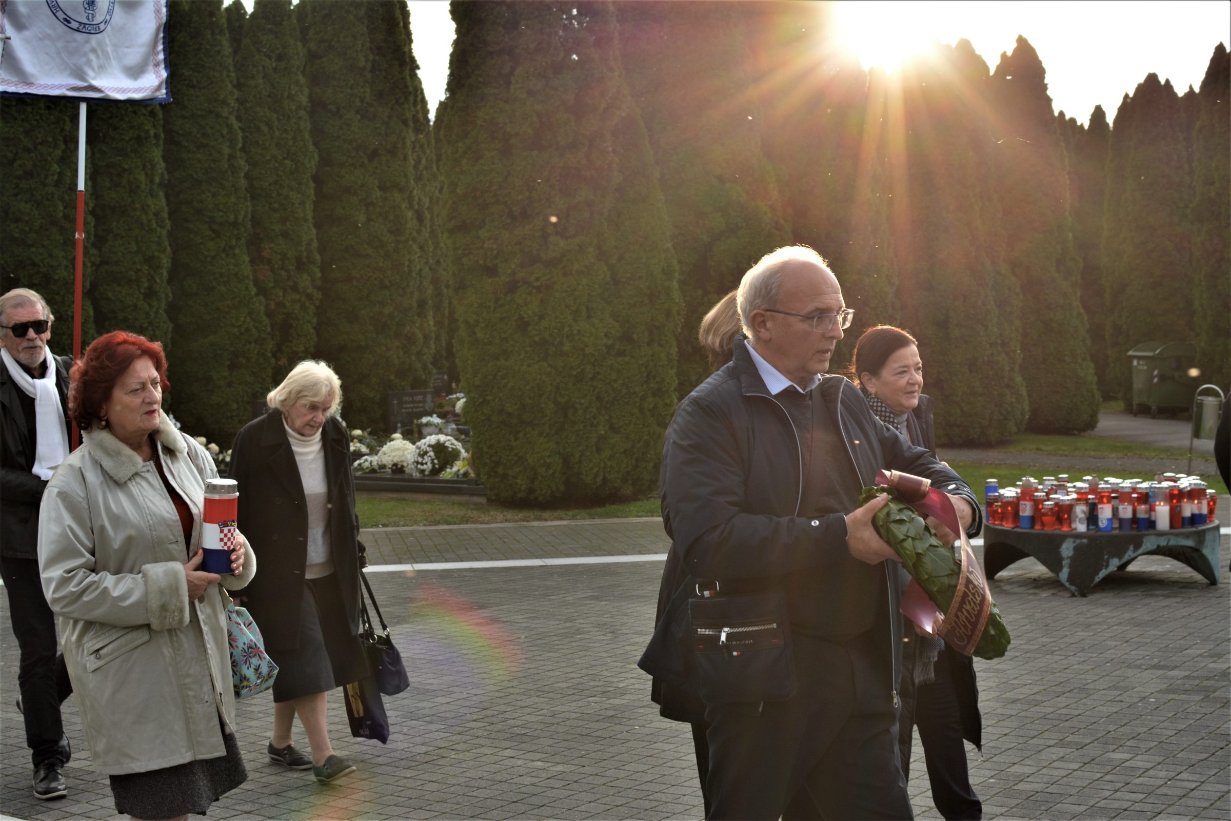 Članovi HKLD-a odali počast žrtvama Vukovara i Domovinskog rata / 200 FOTO
