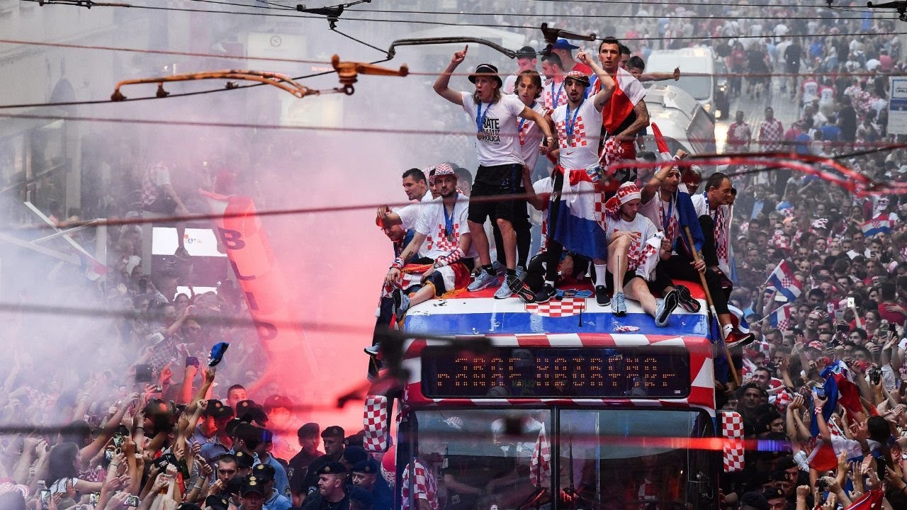 Doček Vatrenih u Zagrebu / UŽIVO