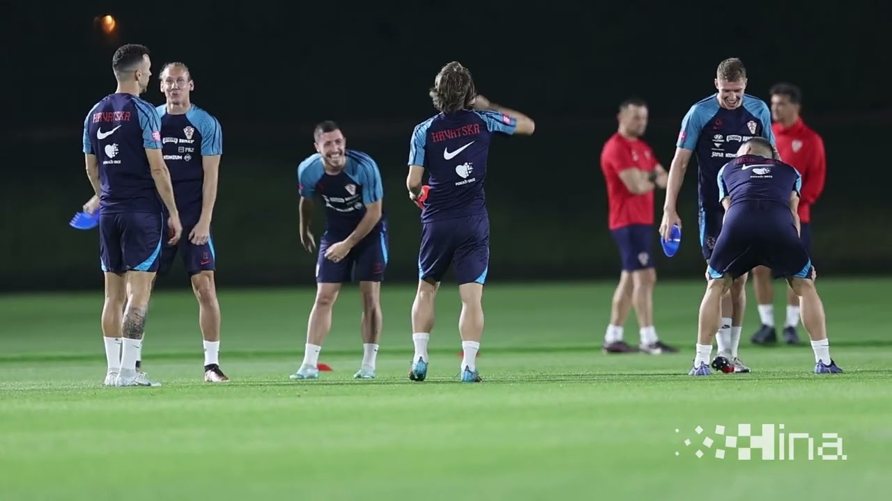 Trening hrvatskih nogometaša u kampu Al Ersal 3 u Dohi