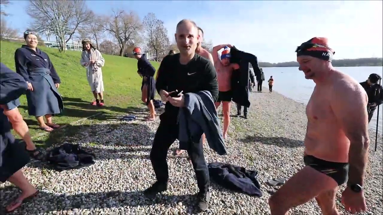 Ispraćaj Stare godine u kupanjem u hladnom Jarunu