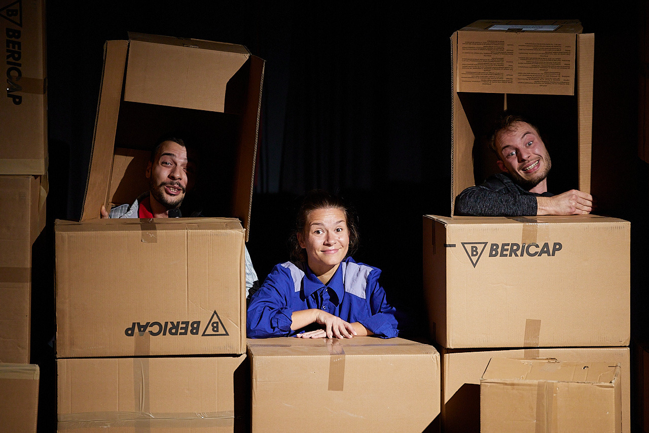 MAJKEMI - izvedba predstave Stjepka Galovića Kandžije u Kulturnom centru Osijek
