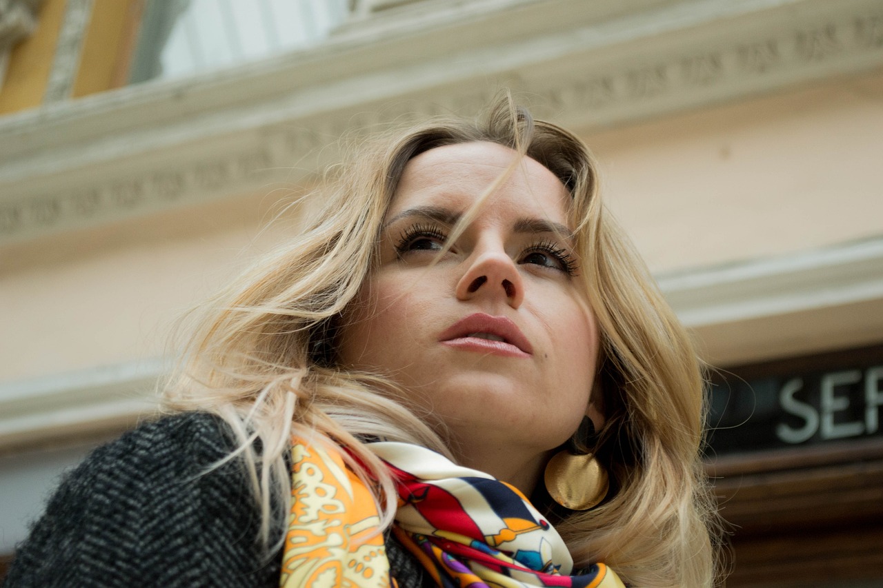 Woman - Photo by Anlebed / Pixabay