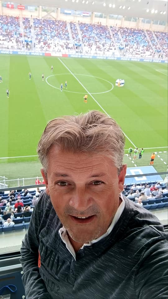 BORIS MARKUŠ - Činjenično. nije lako biti navijač NK Osijek