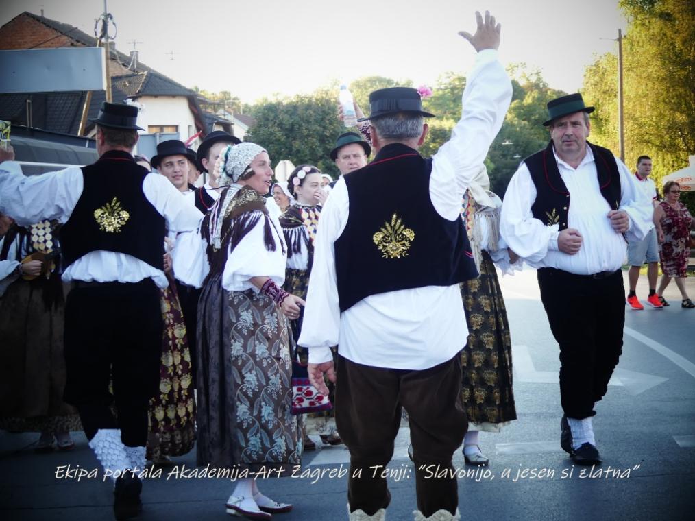 Ekipa portala Akademija-Art Zagreb u Tenji ”Slavonijo, u jesen si zlatna” (18)
