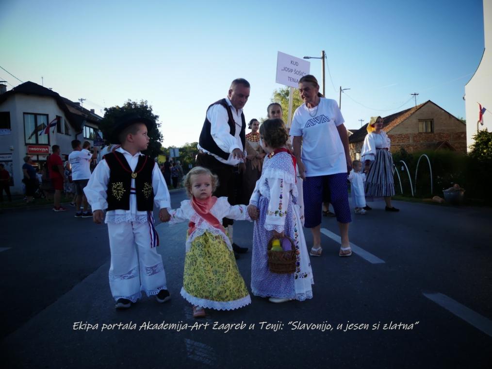 Ekipa portala Akademija-Art Zagreb u Tenji ”Slavonijo, u jesen si zlatna” (24)