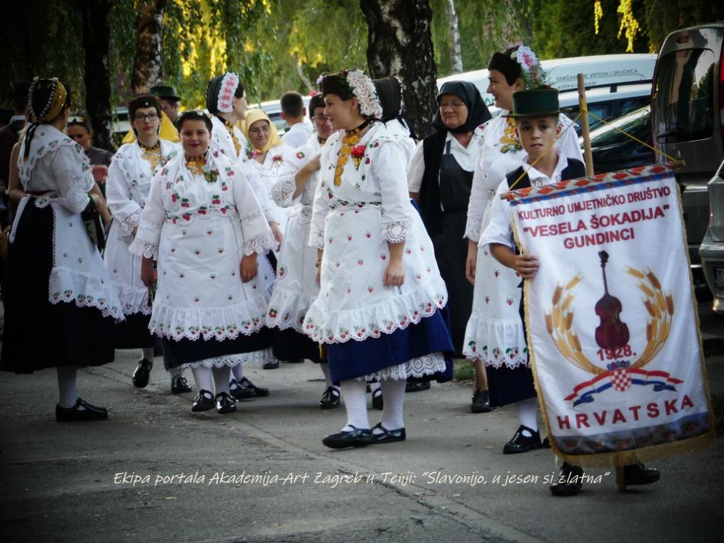 Ekipa portala Akademija-Art Zagreb u Tenji ”Slavonijo, u jesen si zlatna” (25)
