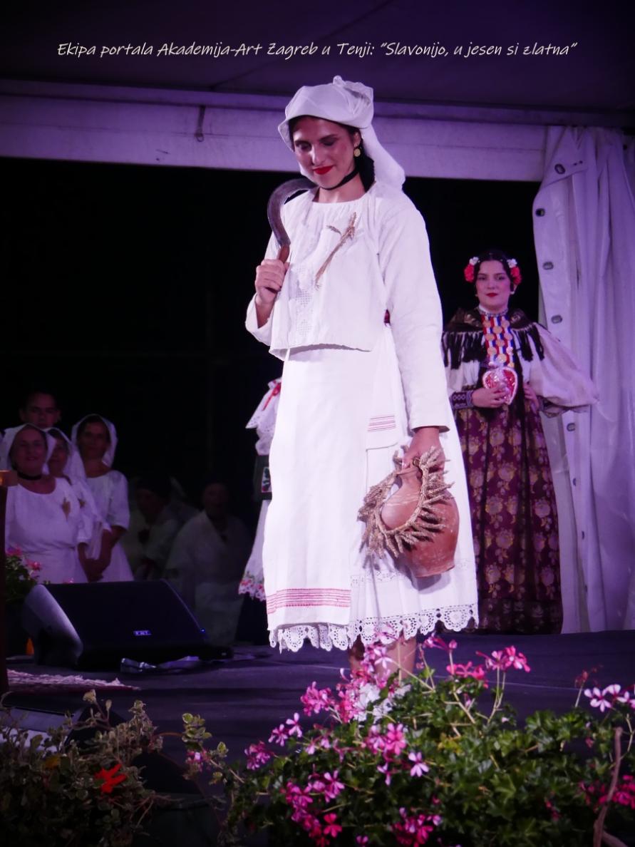 Ekipa portala Akademija-Art Zagreb u Tenji ”Slavonijo, u jesen si zlatna” (6)