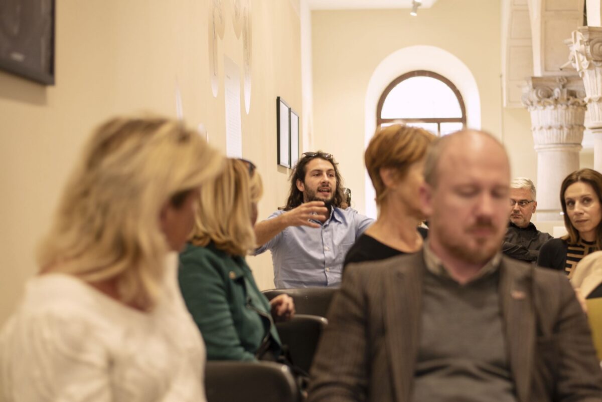 Izazovi Galerija U Razvoju Publike Prošlogodišnja Atmosfera