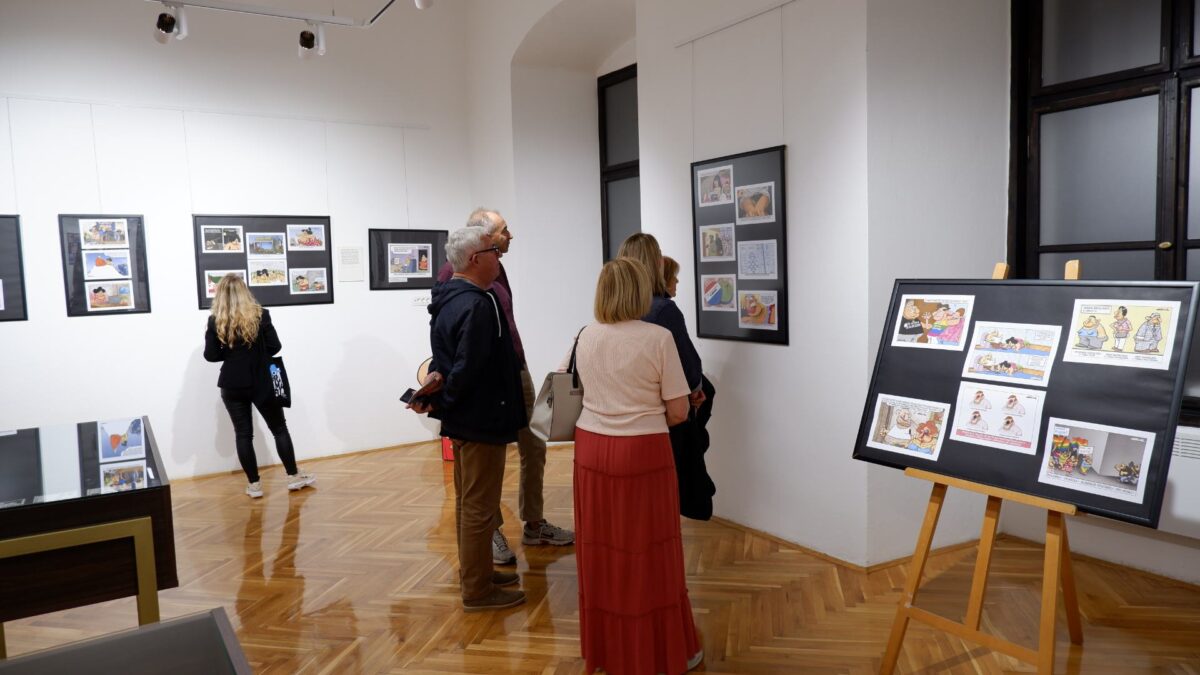 Retrospektivna izložba Nika Titanika završava višegodišnje putovanje u sklopu Fra Ma Fu festivala (23)