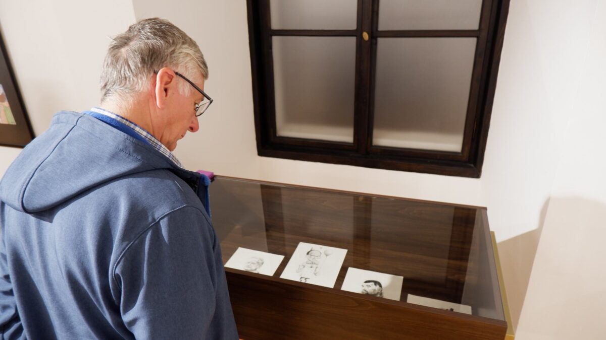 Retrospektivna izložba Nika Titanika završava višegodišnje putovanje u sklopu Fra Ma Fu festivala (45)