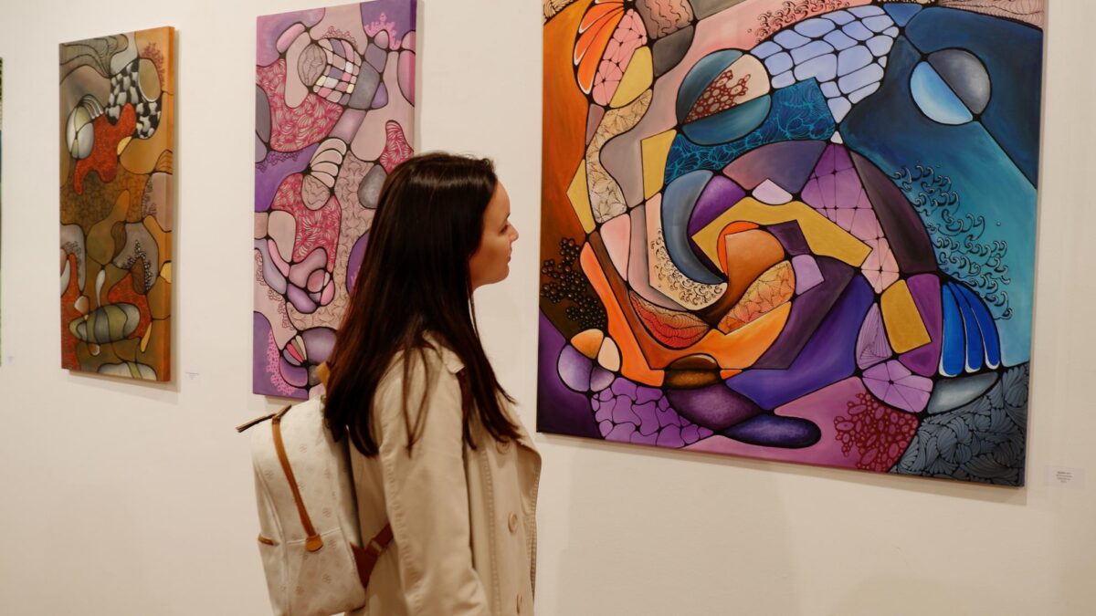 Samostalna Izložba mentalni Vrtovi akademske Umjetnice maje Cipek otvorena Je U karlovačkoj Galeriji Zilik (7)