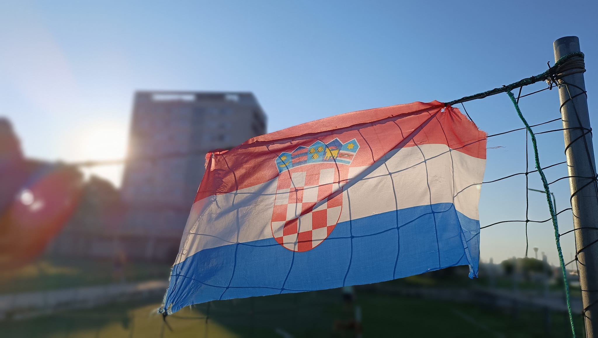 Marko Perković Thompson Na Svojoj Je Facebook Stranici Izbacio Novu Pjesmu ‘zemlja Heroja’