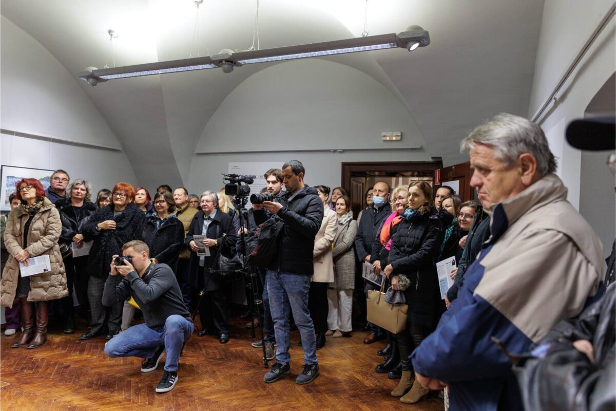Moja Rijeka Otvorena Samostalna Izložba Mateje Rusak U Varaždinu (18)