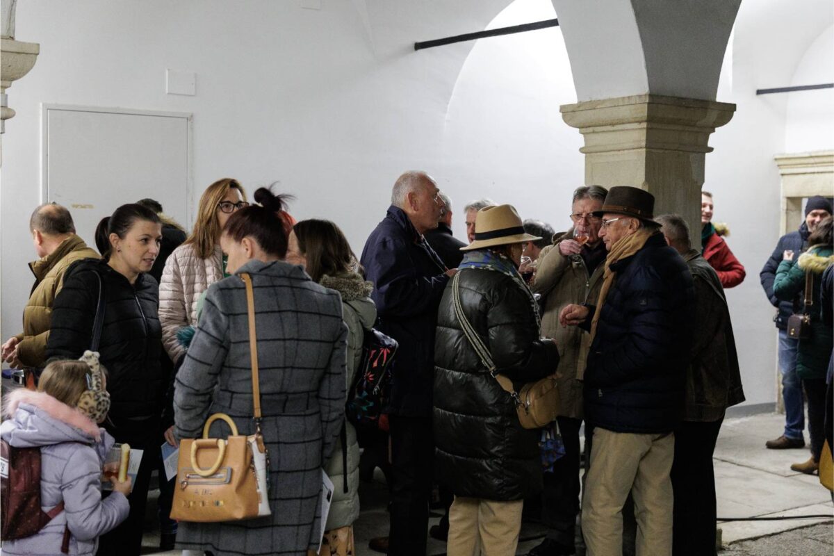 Moja Rijeka Otvorena Samostalna Izložba Mateje Rusak U Varaždinu (29)