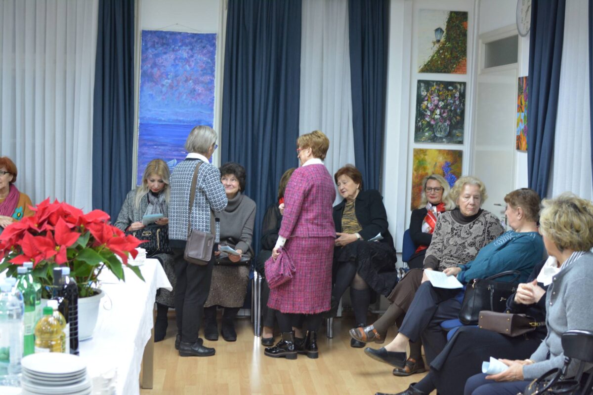 Hkld 16 Božićna Izložba 2023 (12)