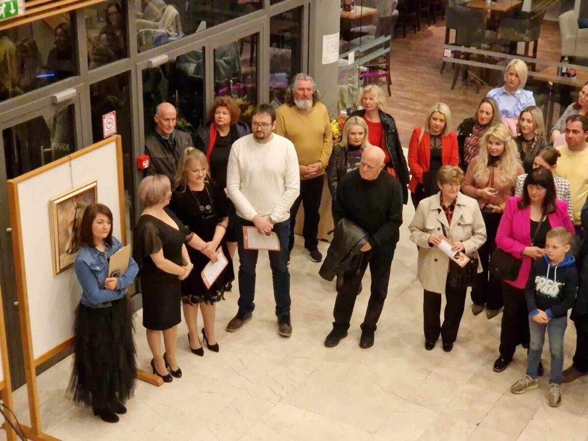 Gdje Se Zemlja Susreće S Dušom Reportaža Sa Svečansti Otvaranja Izložbe Brigite Vitez (19)