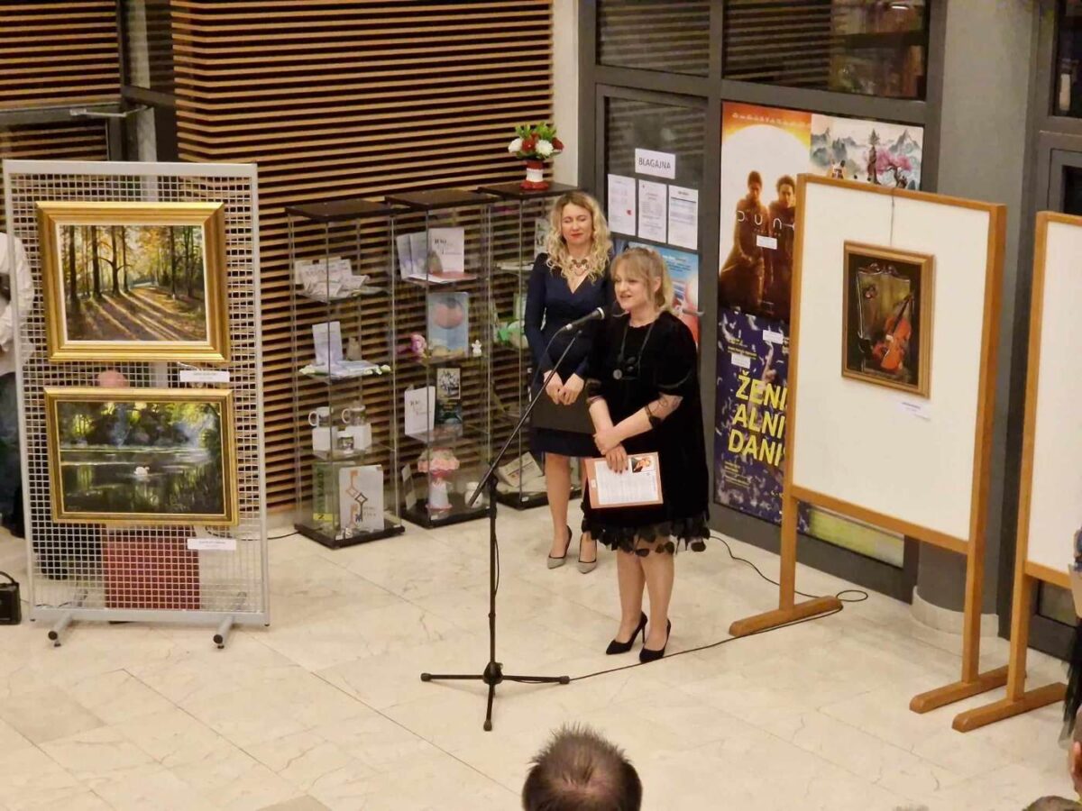 Gdje Se Zemlja Susreće S Dušom Reportaža Sa Svečansti Otvaranja Izložbe Brigite Vitez (3)
