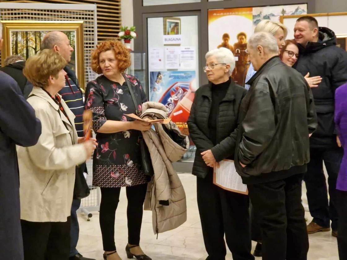 Gdje Se Zemlja Susreće S Dušom Reportaža Sa Svečansti Otvaranja Izložbe Brigite Vitez (46)