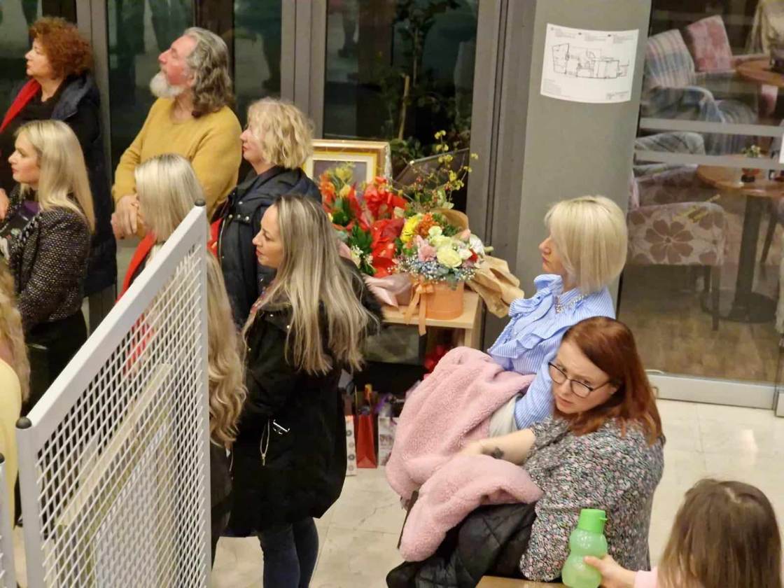 Gdje Se Zemlja Susreće S Dušom Reportaža Sa Svečansti Otvaranja Izložbe Brigite Vitez (55)