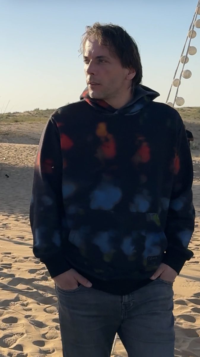 Kromatske Refleksije Izvora Pende U Intent Gallery U Dubaiju (1)