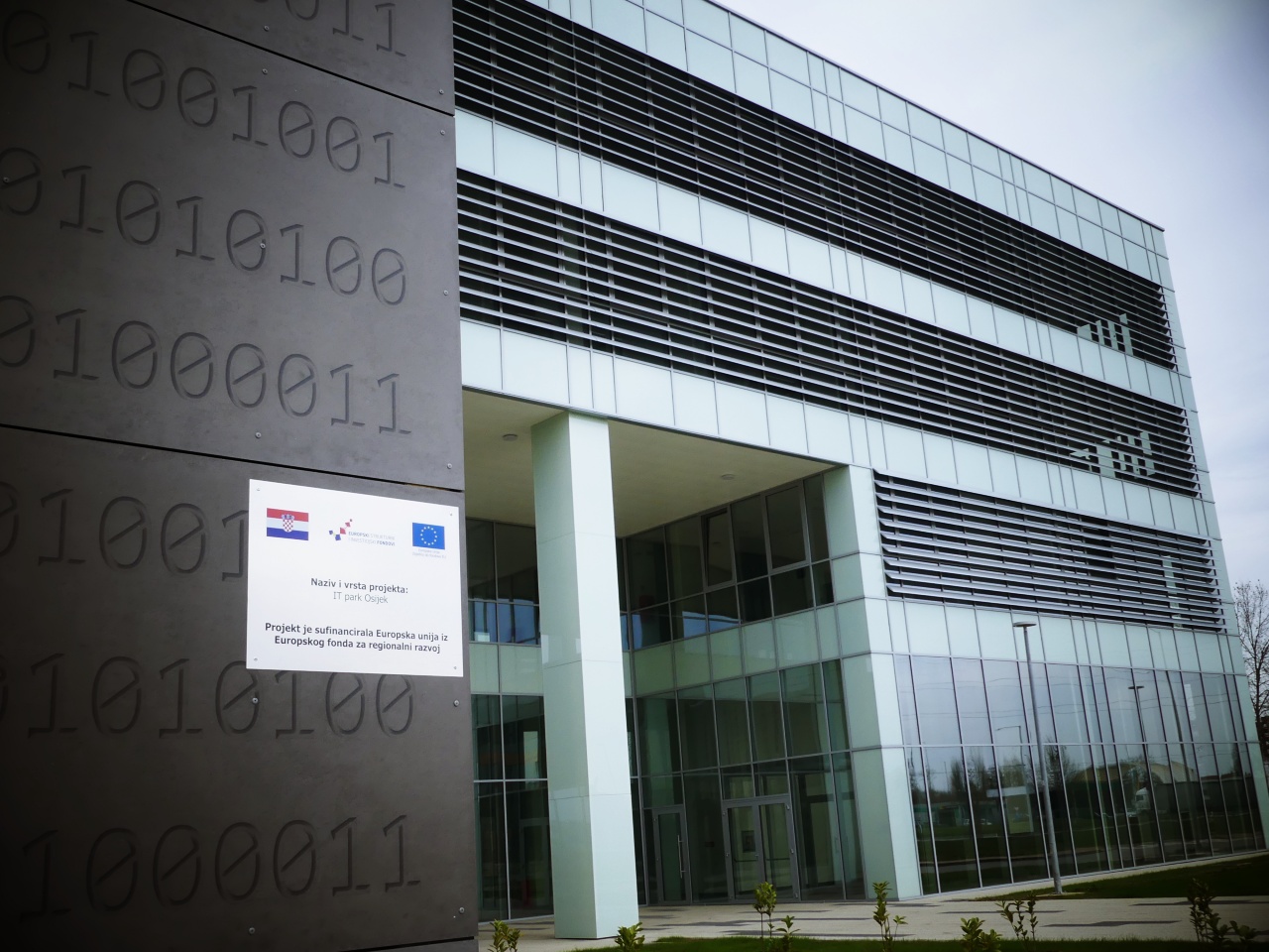 U Osječkom It Parku Završeni Su Radovi Na Izgradnji I Opremanju It Poslovnog Centra