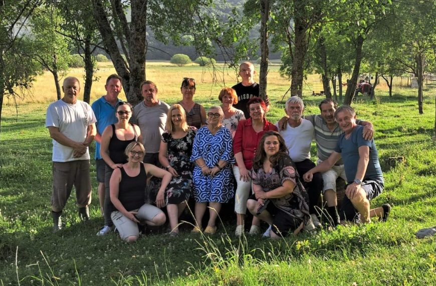 4. LIKOVNA KOLONIJA U KRBAVICI I RUDANOVCU / FOTO