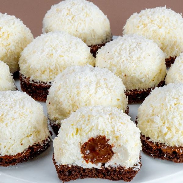 Desert od kokosovih pahuljica