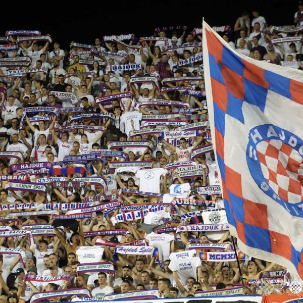HNK Hajduk Split – Navijači obnovili više od 15 tisuća pretplata