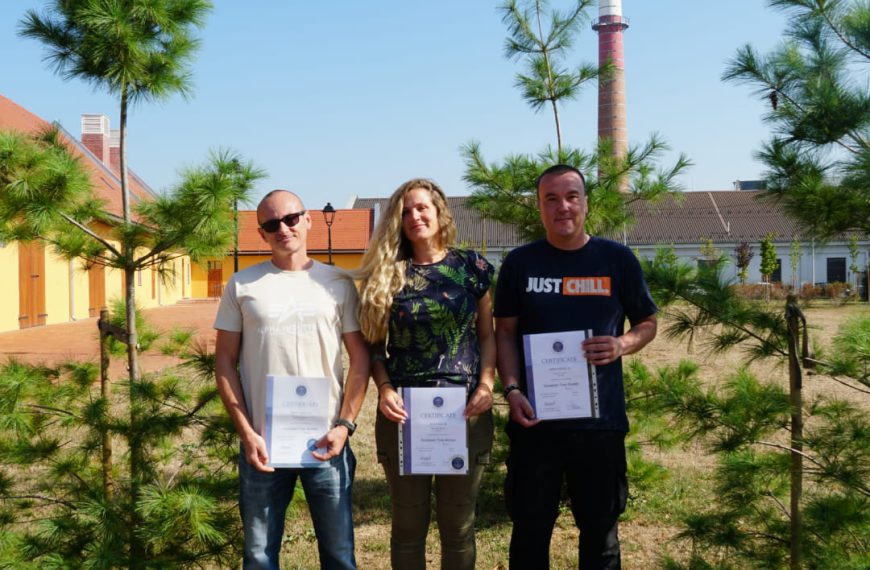 DOZNAJEMO: Osječki Unikom bogatiji za 3 certificirana ETW radnika, stručnjaka arborikulture!