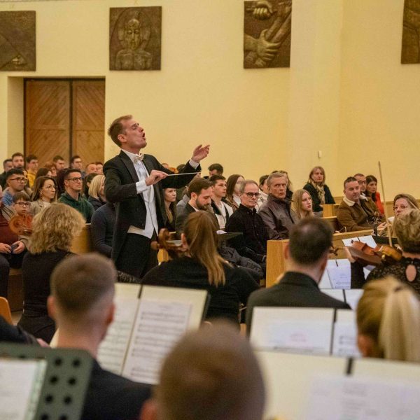 U Mostaru održan svečani koncert u spomen na žrtve Domovinskog rata