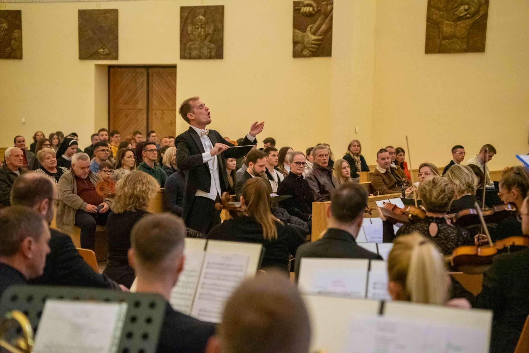 U Mostaru održan svečani koncert u spomen na žrtve Domovinskog rata