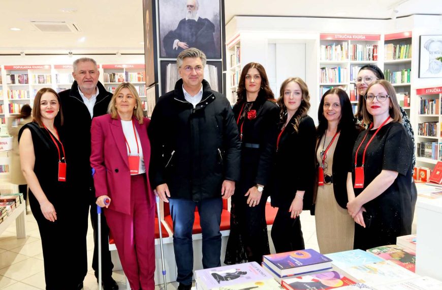 Svečano otvorena znanstvena knjižara M. Marul u Splitu