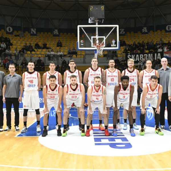 KOŠARKA Hrvatska slavila protiv BiH