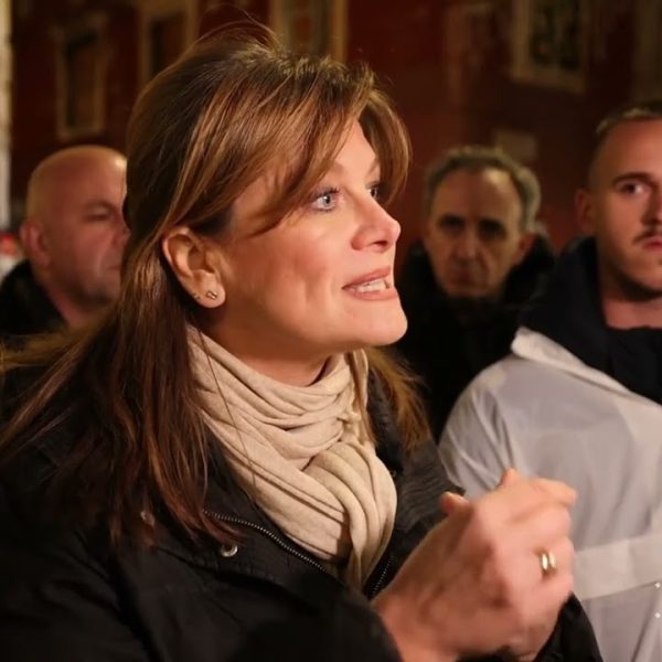 Zadar: Vidović Krišto na prikupljanju potpisa za svoju predsjedničku kandidaturu