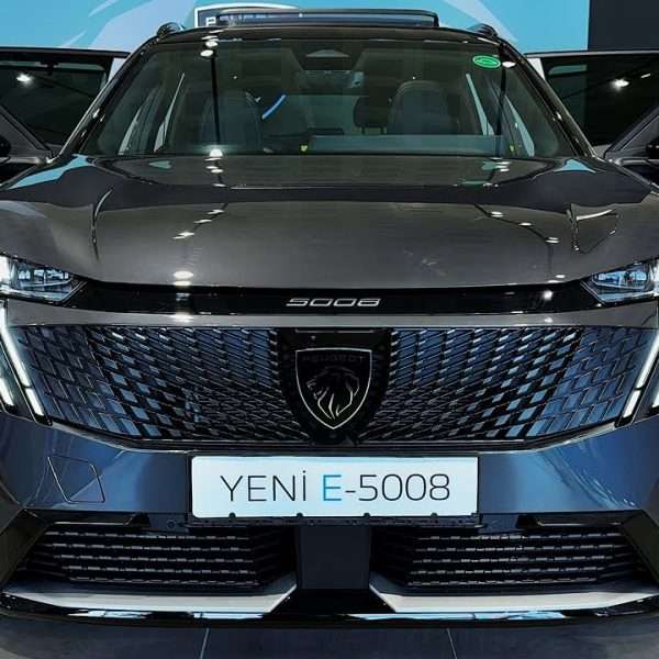 Peugeot 5008 – SUV sa 7 sjedala (2025) Detalji eksterijera i interijera