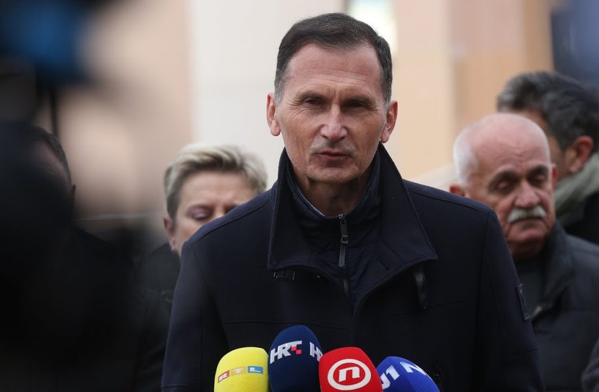 Primorac na prvi dan adventa: 60 tisuća ljudi dalo podršku