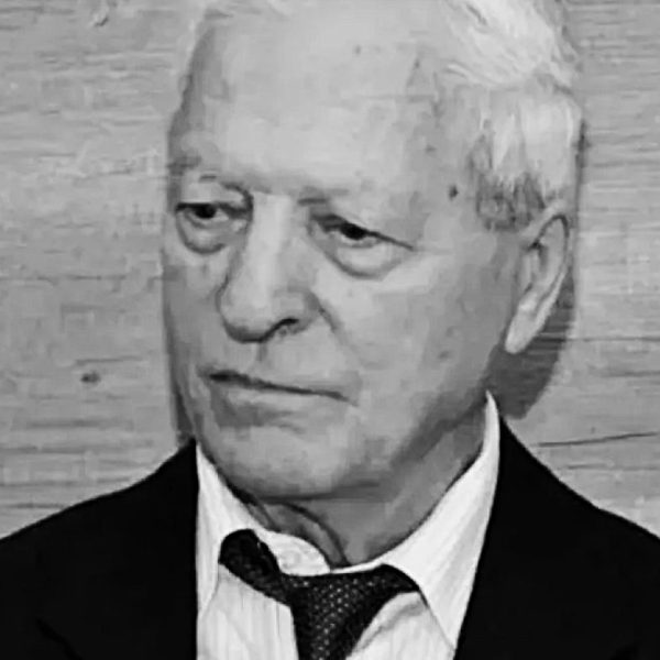 Hommage Veselku Koromanu