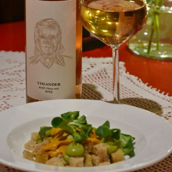 Vino uz žlicu u bistrou Darling & Shegrts