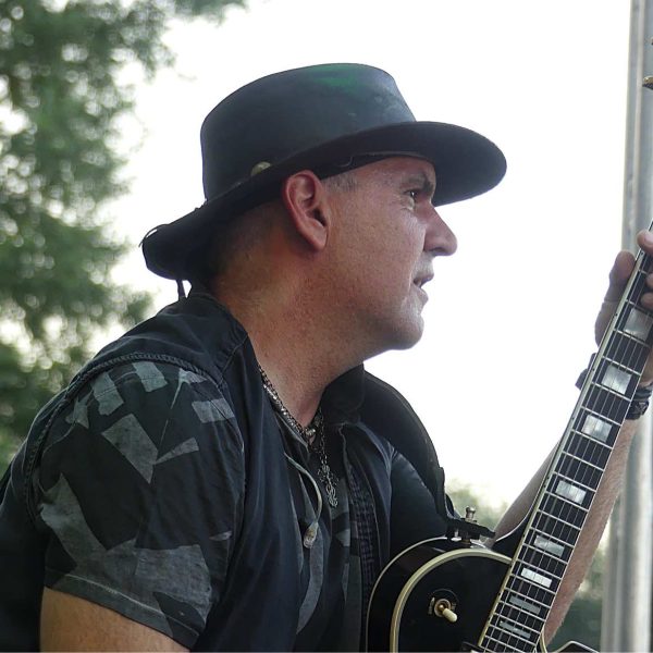Preminuo gitarist grupe Opća opasnost Slaven Živanović – Žiža