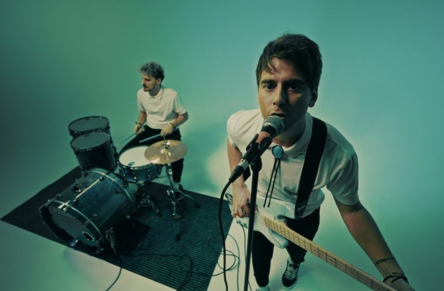 Stigla je njihova era! kids from the sky objavili album “Tamni valovi”