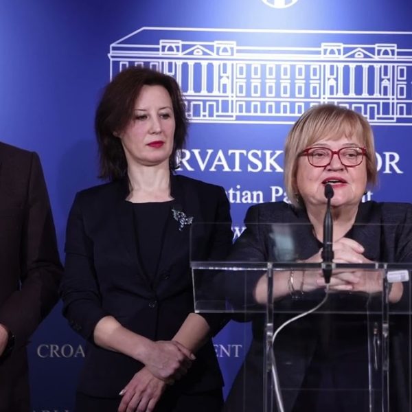 Orešković, Dragić i Mrak-Taritaš o krizi institucija