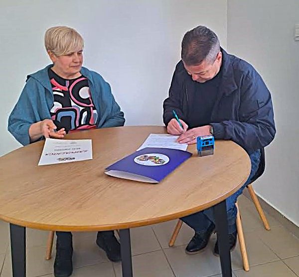 Klub Zapreščana uručio donaciju Udruzi Rubikon